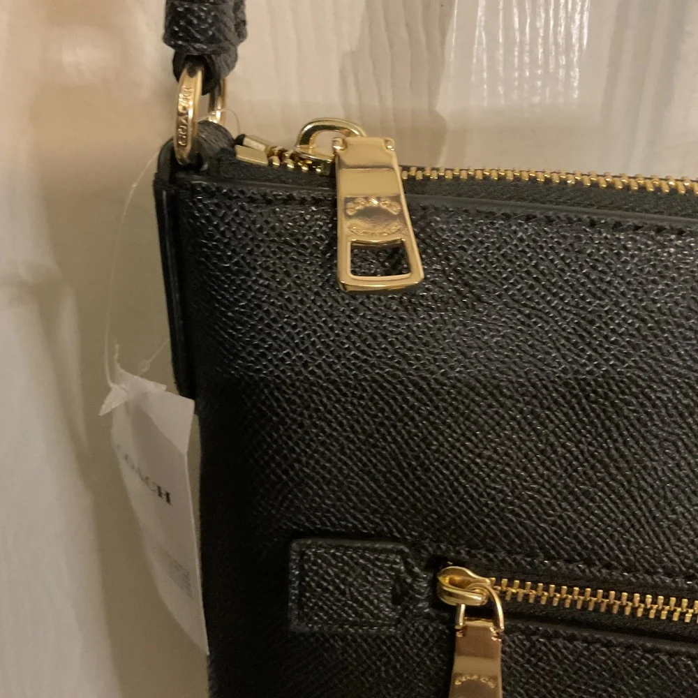 💥NWT Coach Rowan Crossbody File Bag💥 - Picture 5 of 9